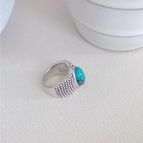 Michael Dawkins Turquoise and Silver Ring - Picture 3 of 8